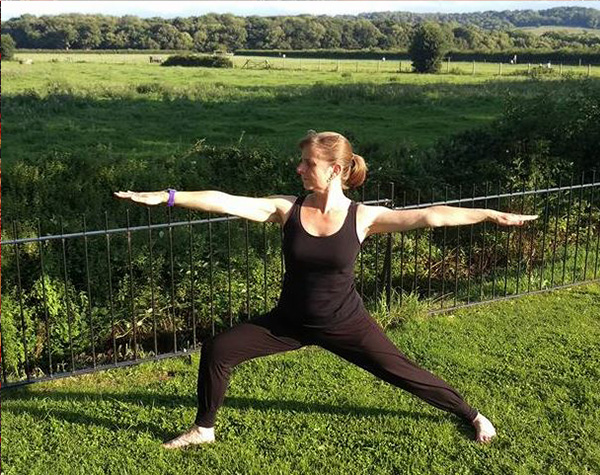 Intro-Yoga-Louise-Curran